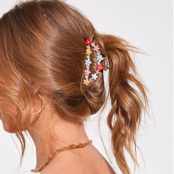 Accessories - Flower and Rhinestone Hair Claw